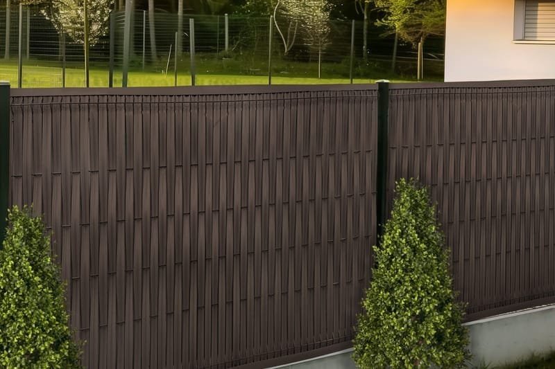 Listwy pionowe do paneli ogrodzeniowych - 123cm x 250cm - BRĄZOWY (62-80mm) 4 d2cffcd2b7284db15dc88d3446630fe0