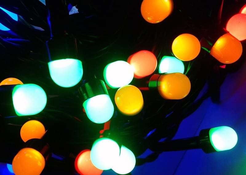 Lampki perełki lampki choinkowe 10m zewnętrzne 100 LED Światło stałe - Ciepły Biały 12 07cee25ae2714a50cb0c41628ee704eb